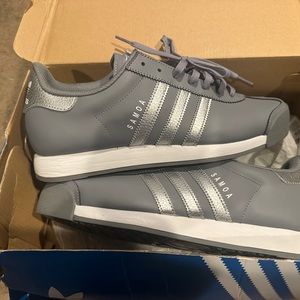 New Adidas Somoa